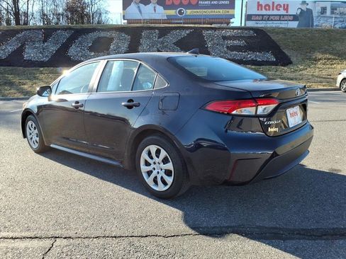 Used 2022 Toyota Corolla LE image 7