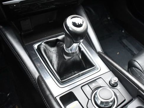 Used 2017 MAZDA MAZDA6 Touring image 24