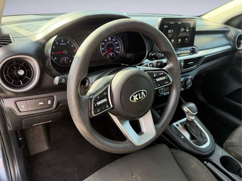 Used 2019 Kia Forte Sedan FWD image 11