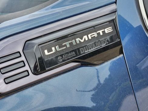 Used 2025 GMC Sierra 2500 Denali Ultimate AWD/4WD image 12