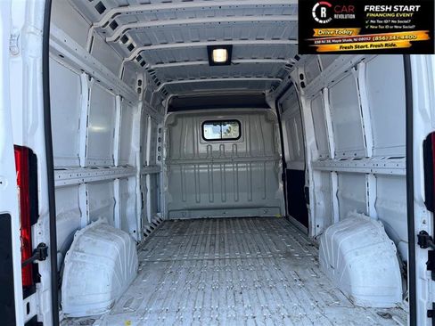 Used 2025 RAM ProMaster 3500 w/ Convenience Group image 8