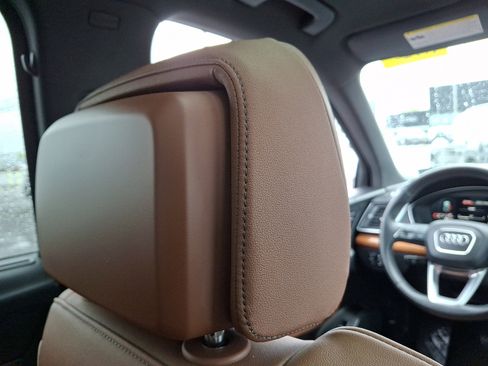 Used 2021 Audi Q5 2.0T Premium Plus AWD/4WD image 9