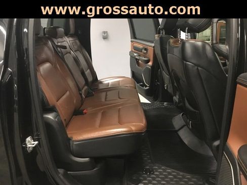 Used 2019 RAM 1500 Laramie Longhorn w/ Body-Colour Bumper Group image 33