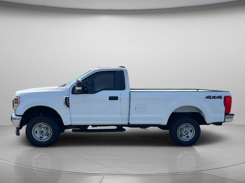 Used 2022 Ford F250 XL w/ Power Equipment Group AWD/4WD image 4