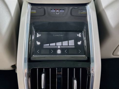 Used 2023 Volvo S90 B6 Ultimate w/ Lounge Package AWD/4WD image 7