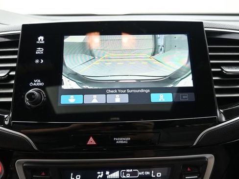 Used 2019 Honda Passport Touring image 4