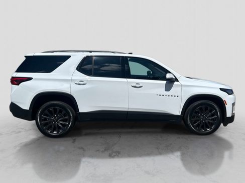Used 2023 Chevrolet Traverse RS AWD/4WD image 6