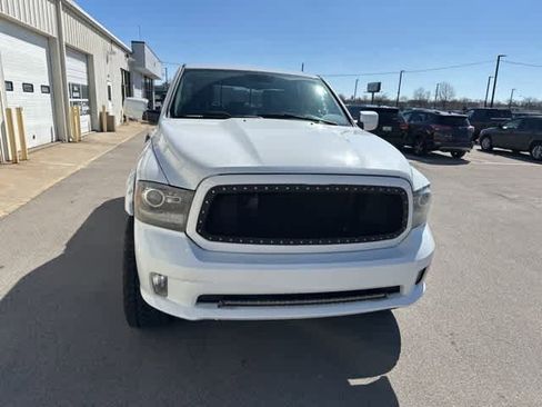 Used 2013 RAM 1500 Sport image 25