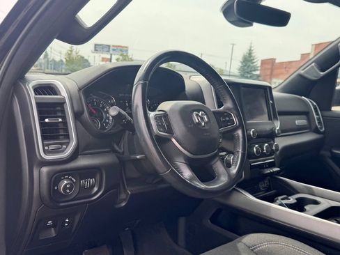 Used 2019 RAM 1500 Big Horn AWD/4WD image 11
