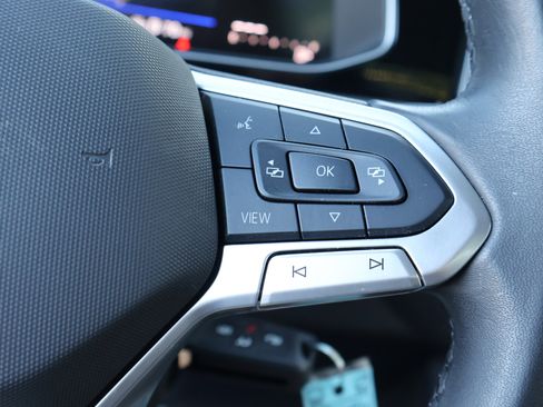 Used 2025 Volkswagen Jetta S image 22