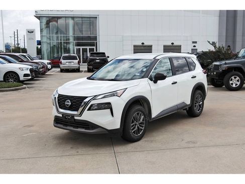 Used 2023 Nissan Rogue S FWD image 3