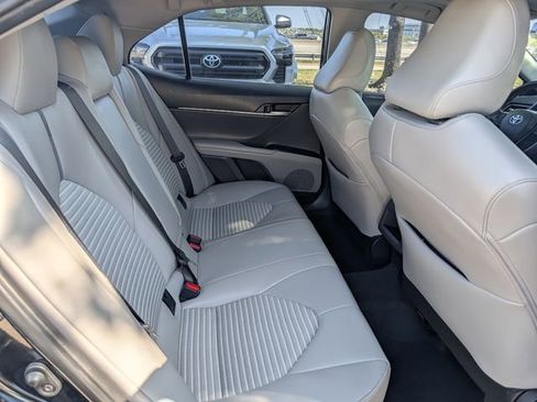 Used 2024 Toyota Camry SE w/ Convenience Package image 30
