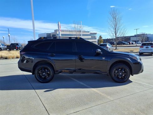 Used 2022 Subaru Outback Wilderness image 9