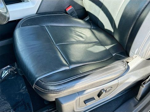 Used 2021 Ford F250 Lariat image 19