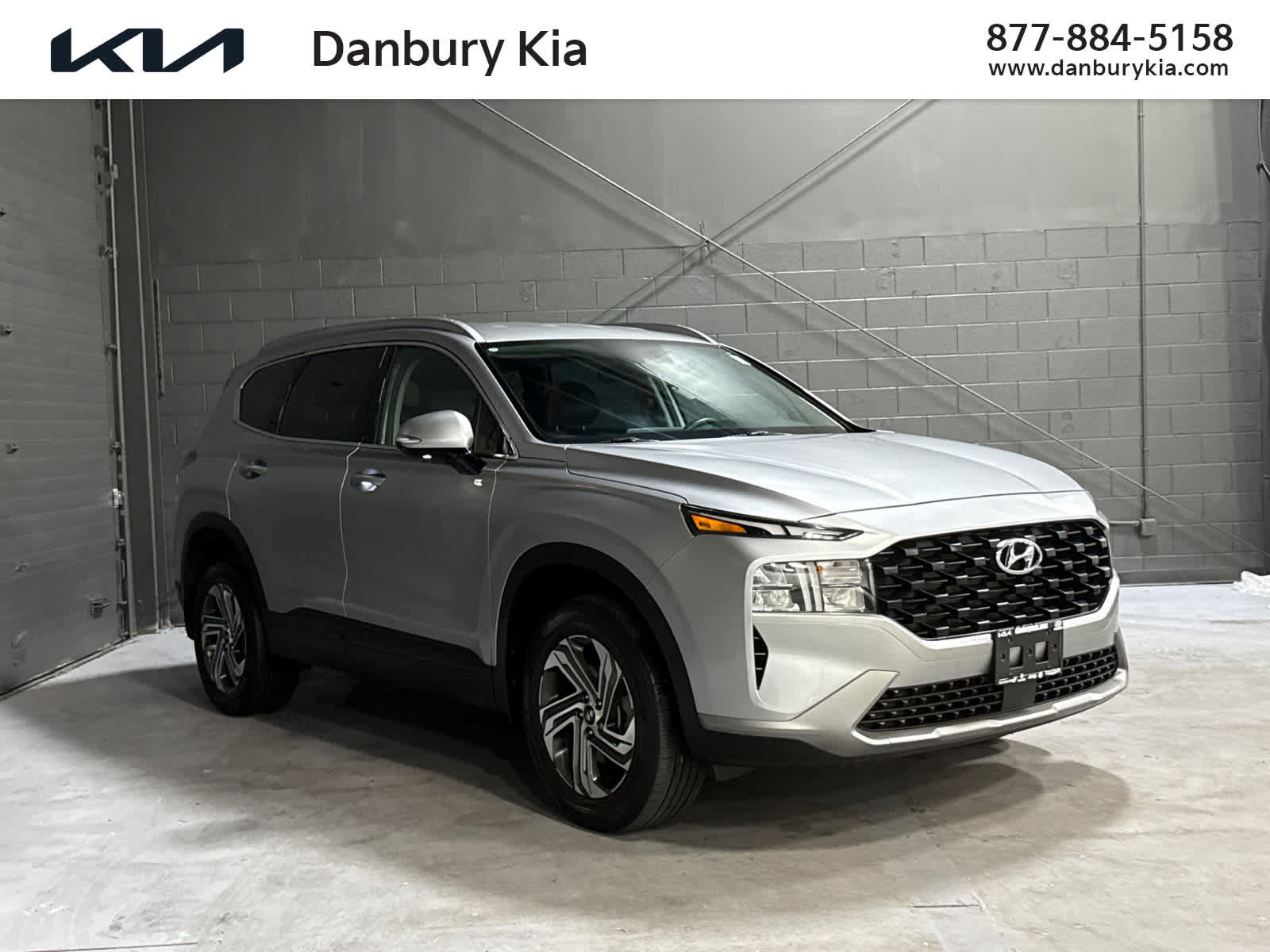 Used 2023 Hyundai Santa Fe SEL AWD/4WD image 1