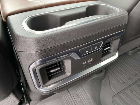 Certified 2024 GMC Sierra 1500 Denali Ultimate AWD/4WD image 17