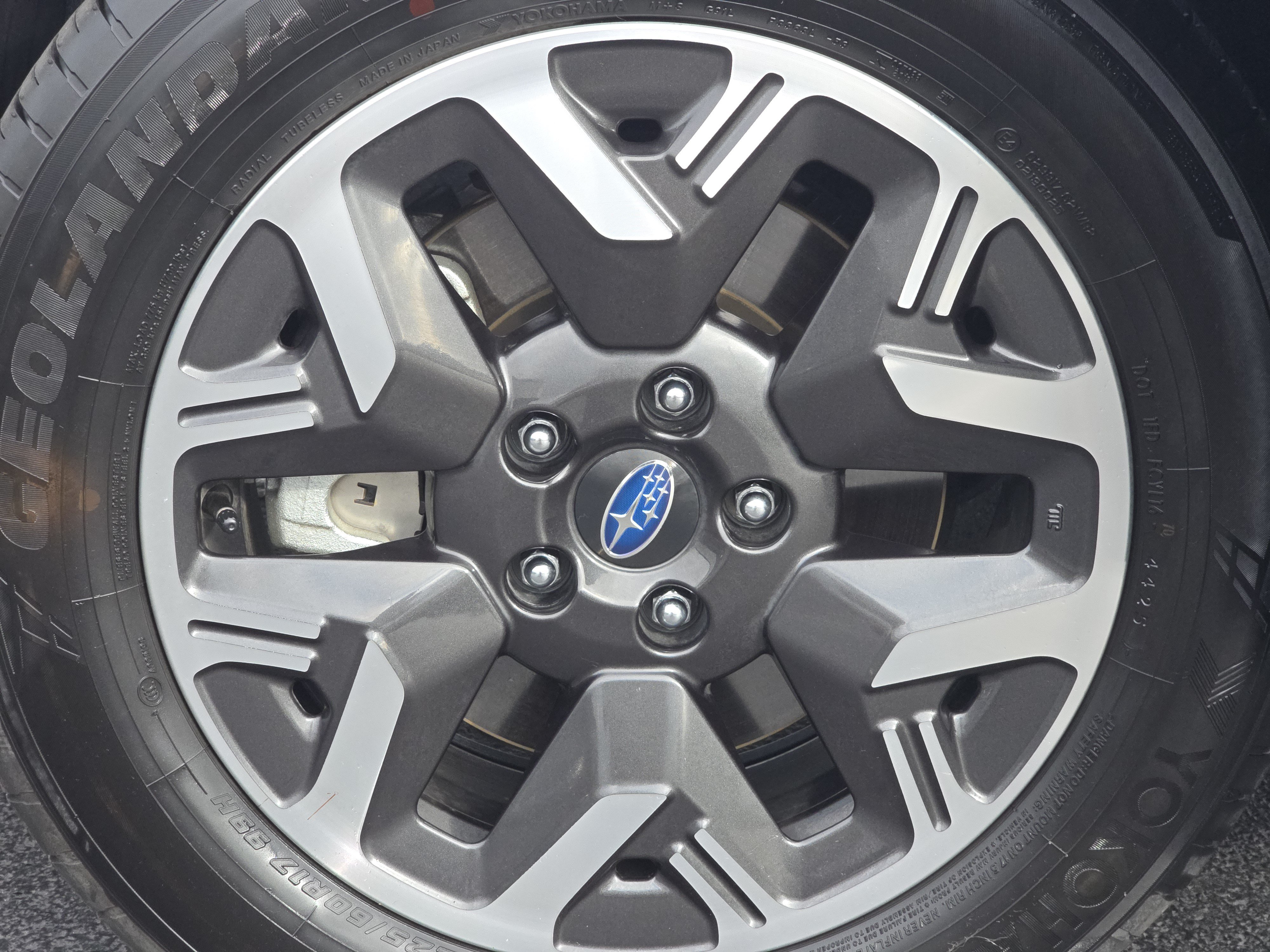 New 2026 Subaru Forester Premium AWD/4WD image 14