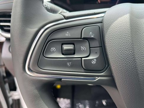 New 2026 Buick Envista Avenir FWD image 25