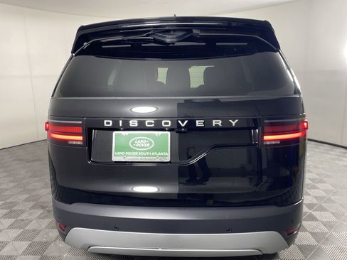 Used 2025 Land Rover Discovery S AWD/4WD image 8