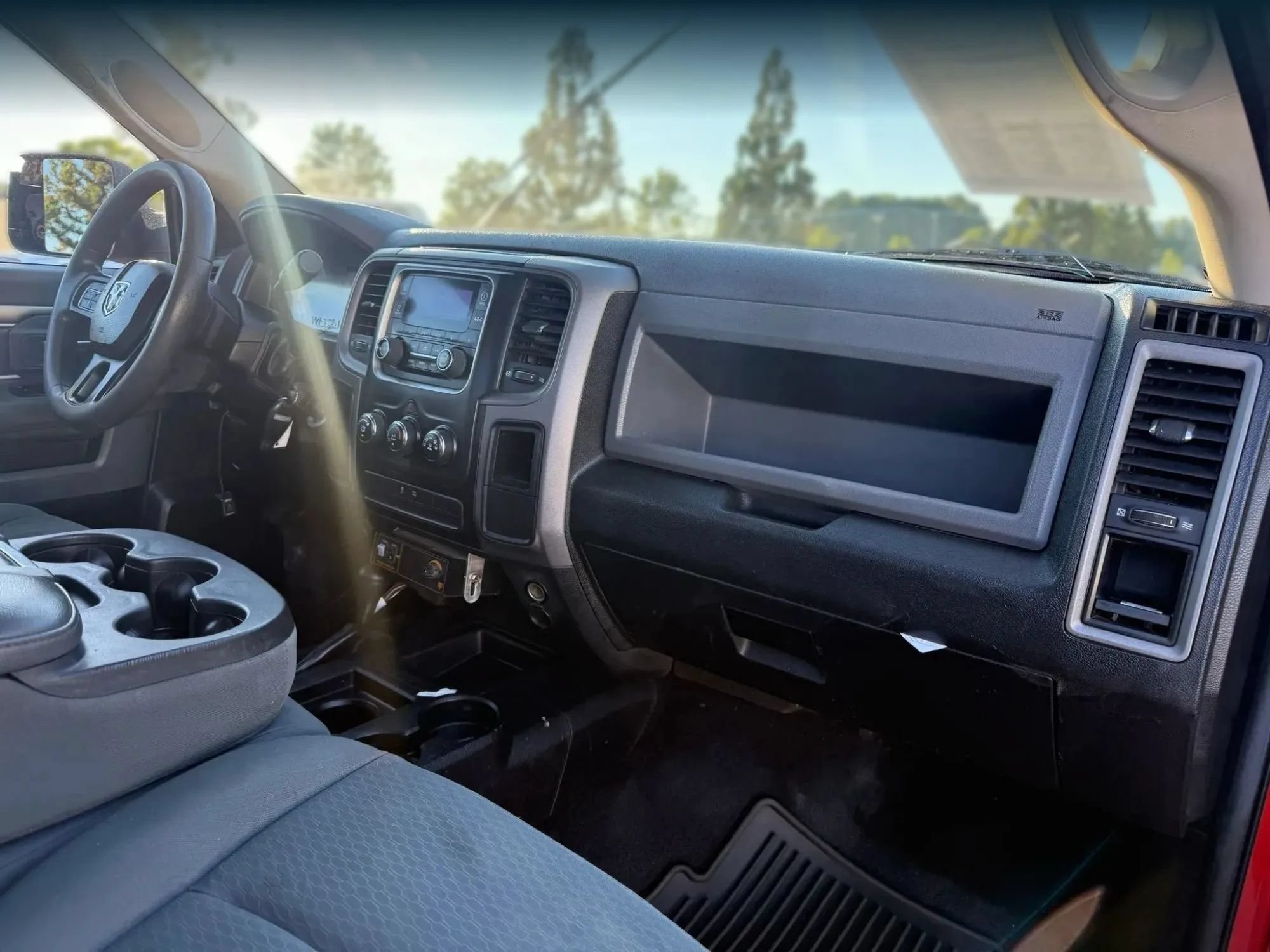 Used 2013 RAM 3500 Tradesman w/ PWR & Remote Entry Group AWD/4WD image 18