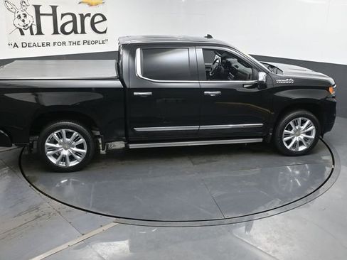 Used 2022 Chevrolet Silverado 1500 High Country AWD/4WD image 38