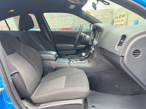 Used 2023 Dodge Charger SXT w/ Blacktop Package image 26