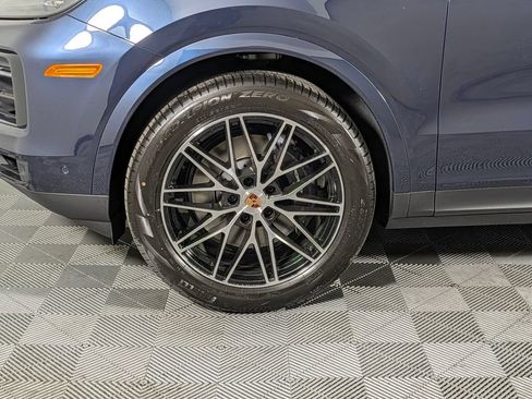 New 2026 Porsche Cayenne AWD/4WD image 11