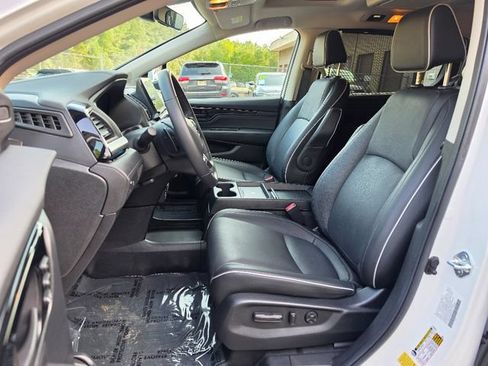 Used 2025 Honda Odyssey Touring image 21