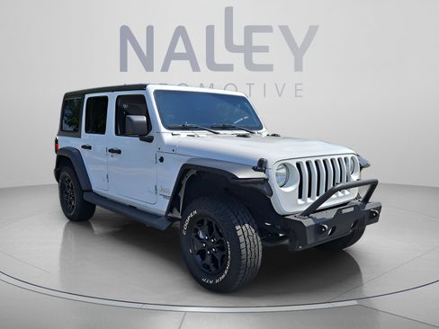Used 2018 Jeep Wrangler Unlimited Sport S AWD/4WD image 7