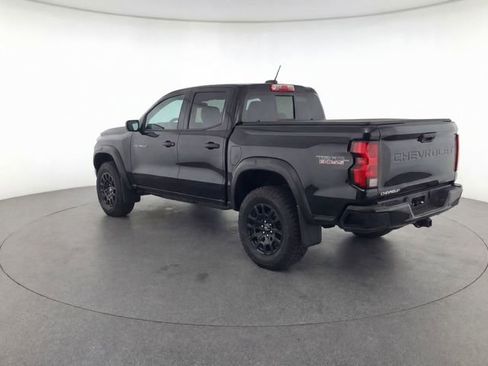 Used 2024 Chevrolet Colorado Trail Boss w/ Advanced Trailering Package AWD/4WD image 3