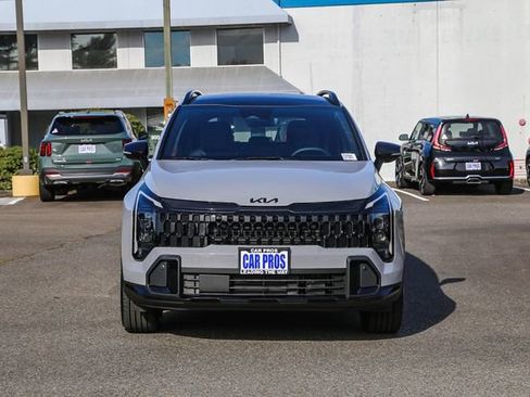 New 2026 Kia Sportage X-Line image 3