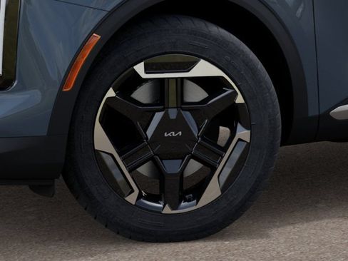 New 2027 Kia Sportage S FWD image 9