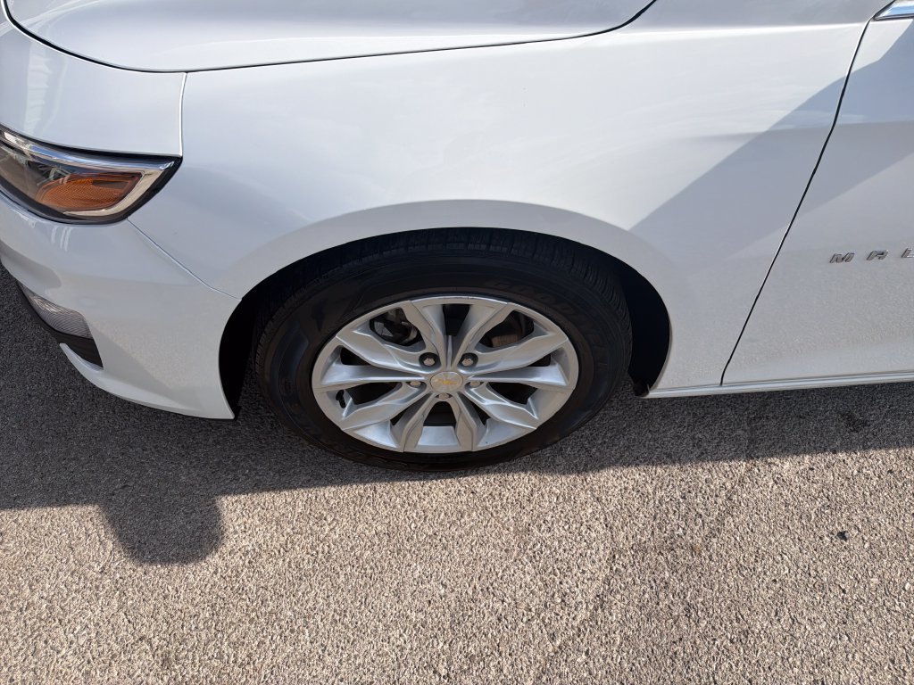 Used 2025 Chevrolet Malibu LT FWD image 10
