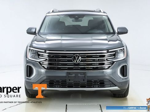 Used 2025 Volkswagen Atlas SEL image 16