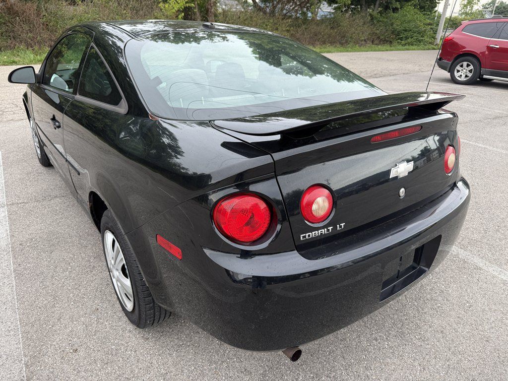 Used 2009 Chevrolet Cobalt LT FWD image 4