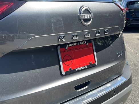 Used 2023 Nissan Rogue SV FWD image 30