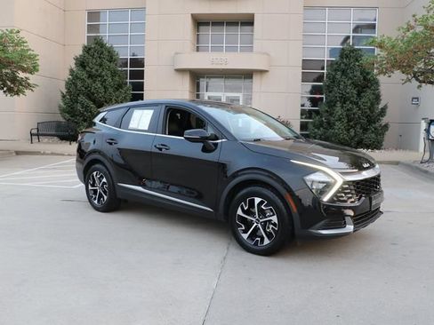 Used 2023 Kia Sportage EX FWD image 1