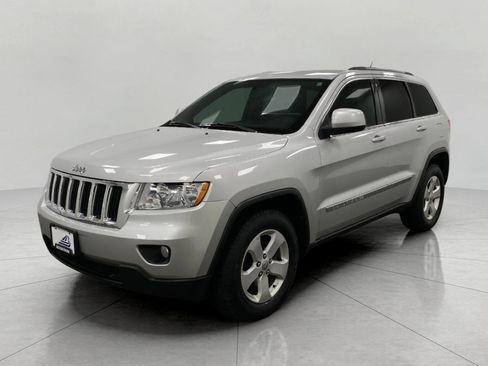 Used 2013 Jeep Grand Cherokee Laredo image 10
