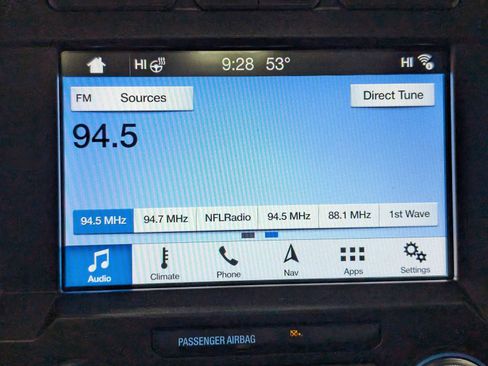Used 2019 Ford F150 Lariat w/ Equipment Group 502A Luxury AWD/4WD image 27