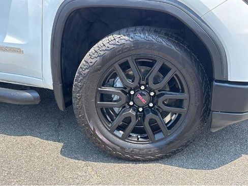 Used 2023 GMC Sierra 1500 Elevation AWD/4WD image 4