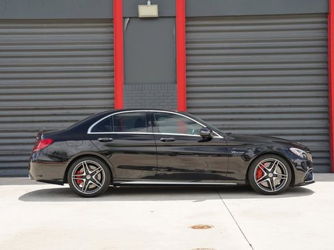 Used 2018 Mercedes-Benz C 63 AMG S image 3