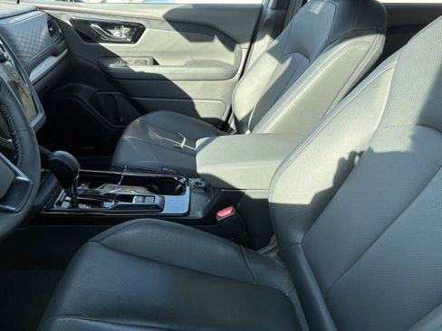 Used 2026 Subaru Forester Limited w/ Limited Package image 7