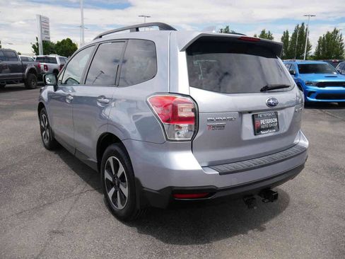 Used 2018 Subaru Forester 2.5i Premium AWD/4WD image 17