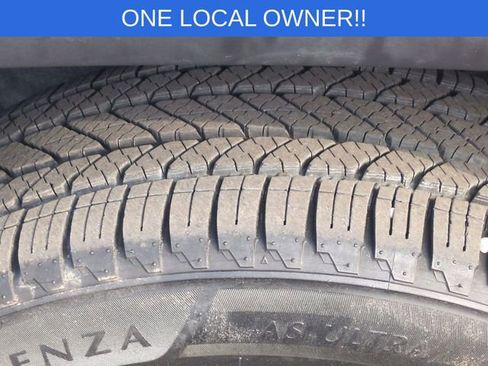 Used 2023 Jeep Grand Cherokee Altitude image 11