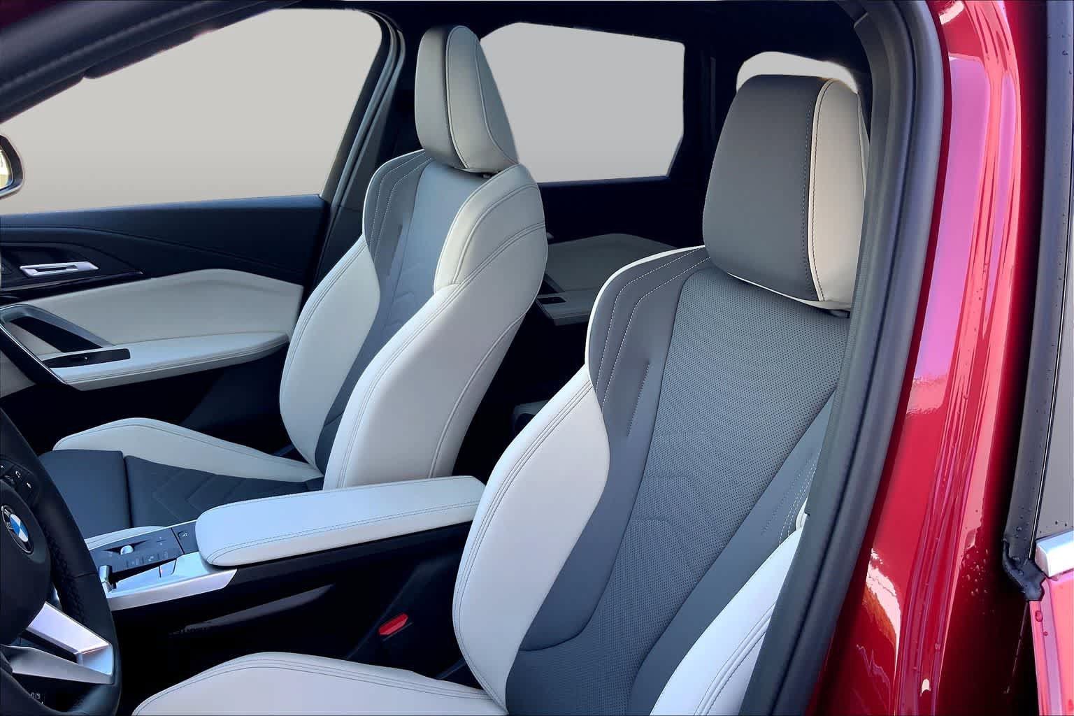 New 2026 BMW X1 xDrive28i w/ Technology Package AWD/4WD image 9