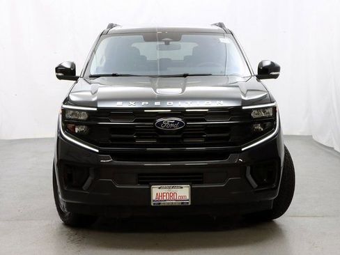 New 2025 Ford Expedition Max Active image 5