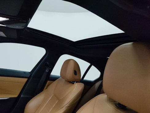 Used 2019 BMW 330i Sedan image 13