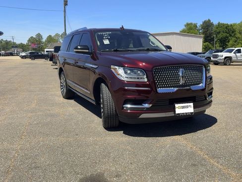 Used 2021 Lincoln Navigator Reserve w/ Luxury Package RWD image 1