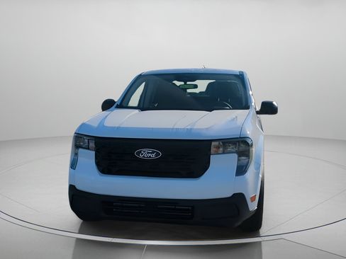 New 2026 Ford Maverick XL image 8