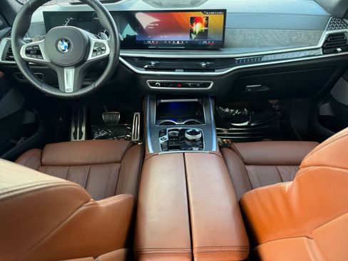 Used 2024 BMW X7 xDrive40i w/ Executive Package AWD/4WD image 13